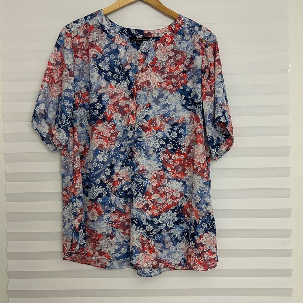 Zac & Rachel Woman Floral Paisley V-Neck Blouse Red White Blue 1X Short Sleeve